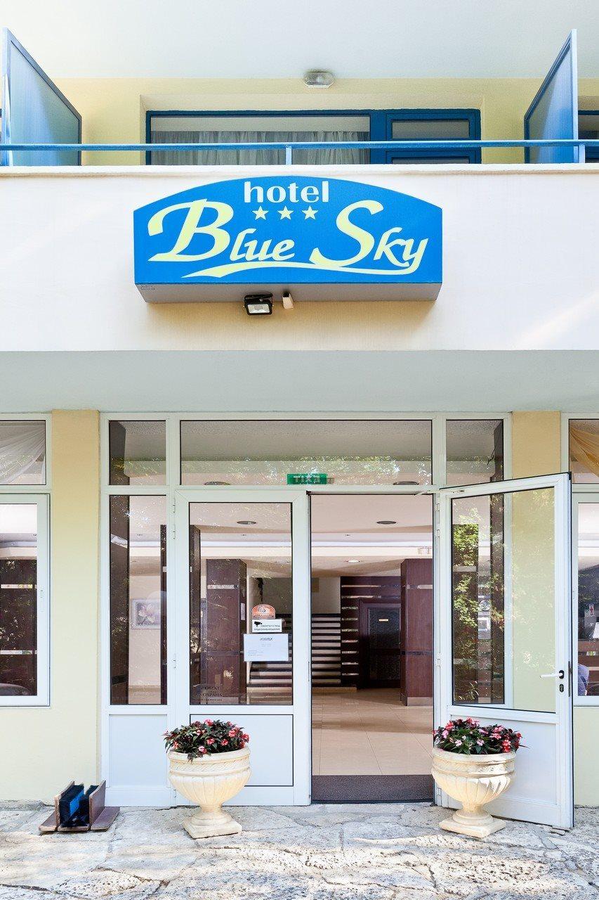 Blue Sky Hotel - & Parking Goldstrand Exterior foto